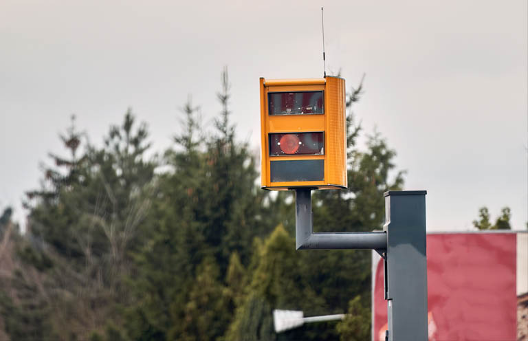 Fotoradary pod lupą – nadchodzi wielka reforma systemu mandatów